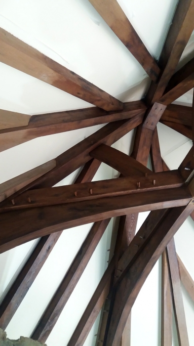 Staining and Polishing Oak Roof Trusses