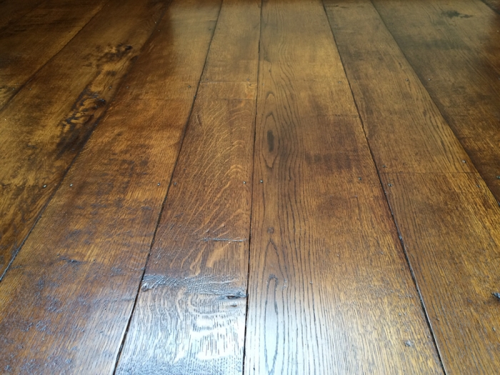 Random Width Light Character Oak Flooring