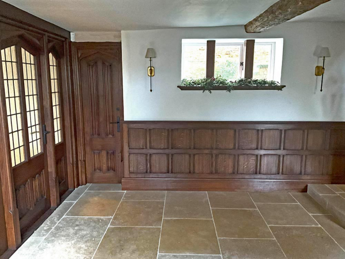 Solid Oak Wall Panelling