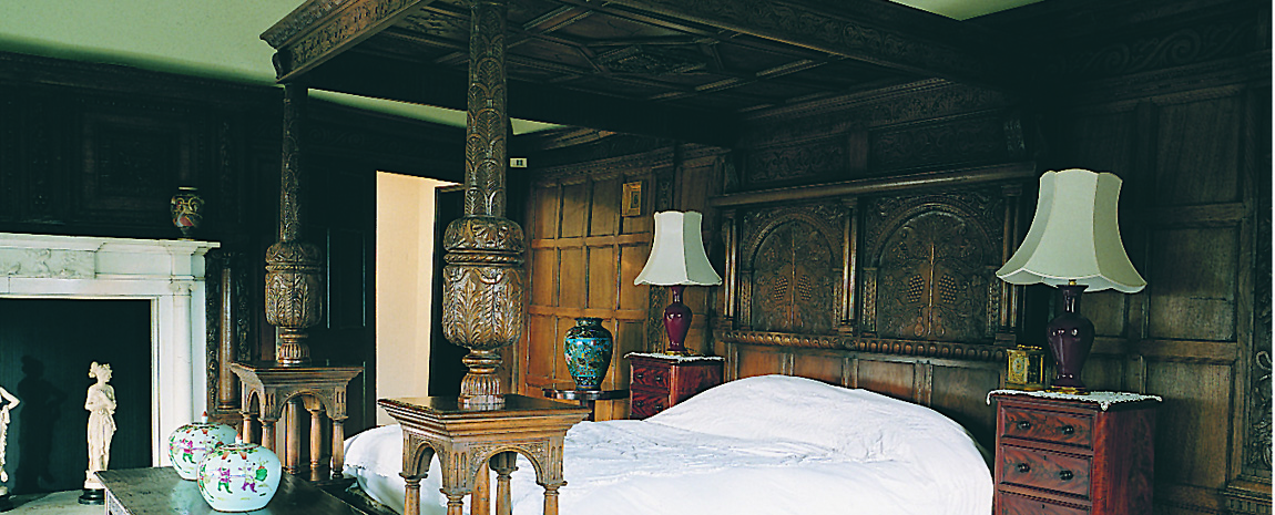 Four Poster Bed