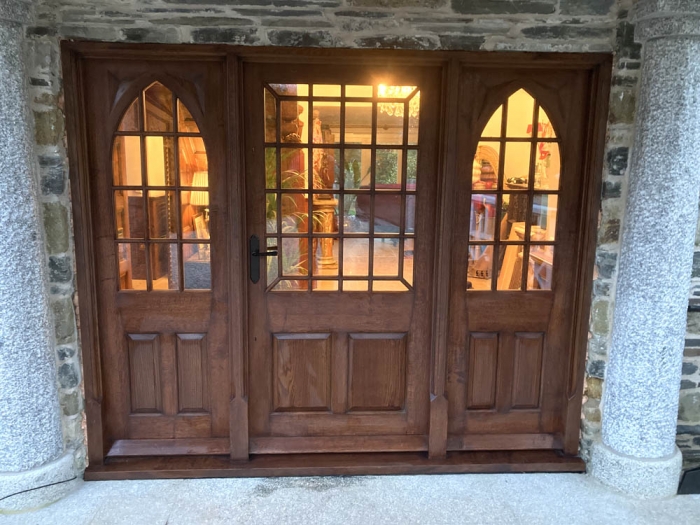 Oak Framed Half Glazed Front Door with Sidelights